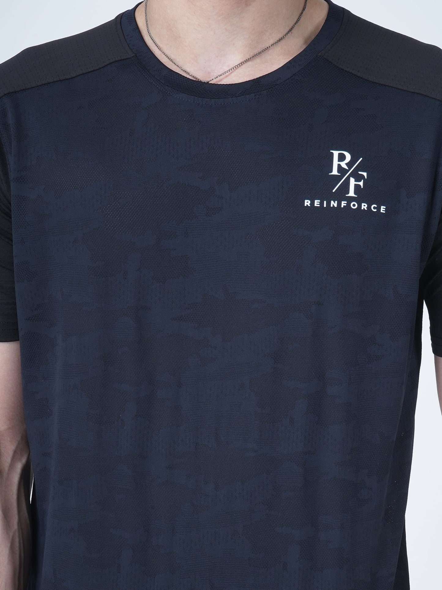 Essential Running T-shirt (Navy)