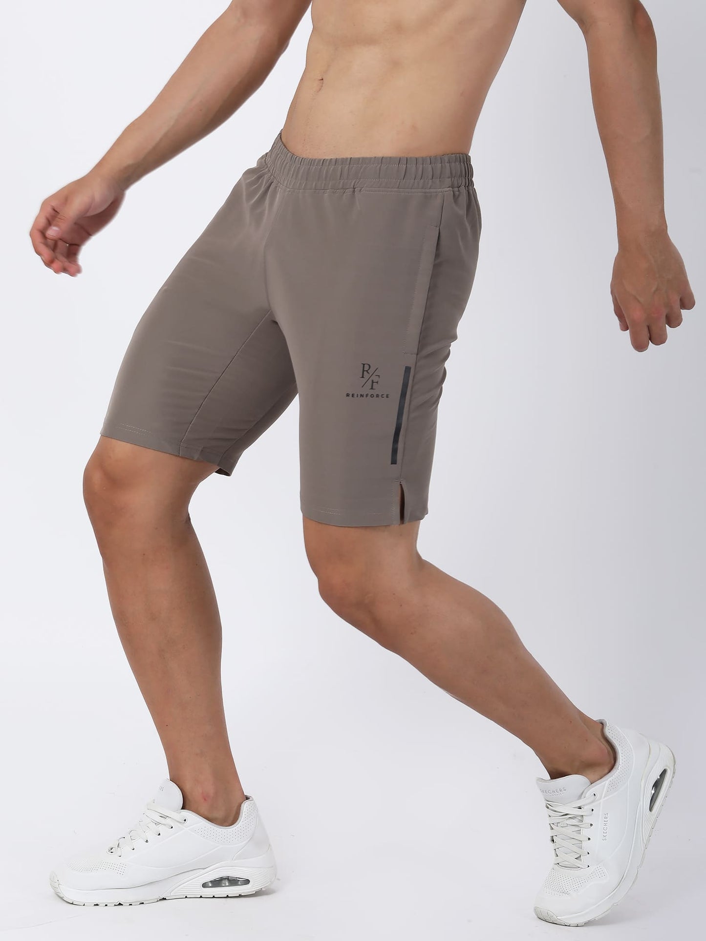 Signature Shorts (Beige)